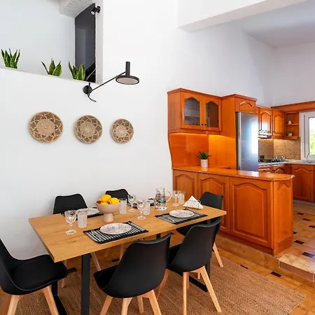 Ixian Bliss Pool * Ιαλυσός Ρόδος