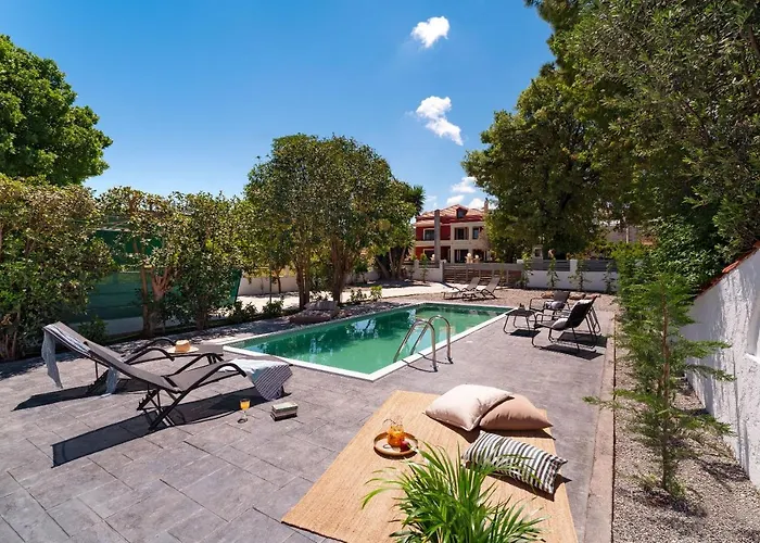 Ixian Bliss Pool Villa Ialisos