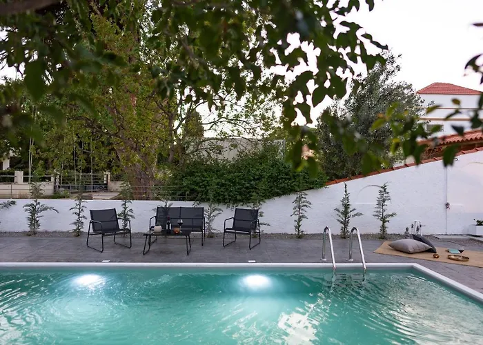 Ixian Bliss Pool Ialysos (Rhodes)