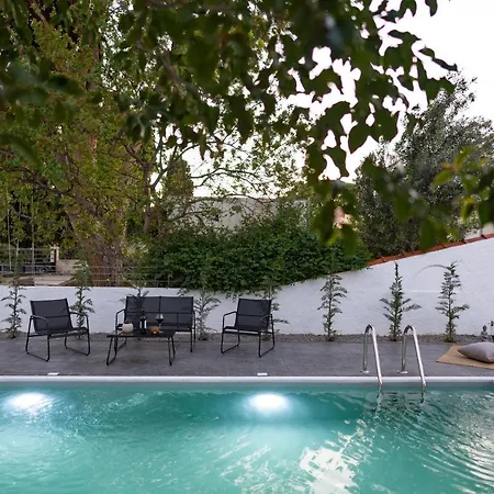 Ixian Bliss Pool Ialisos