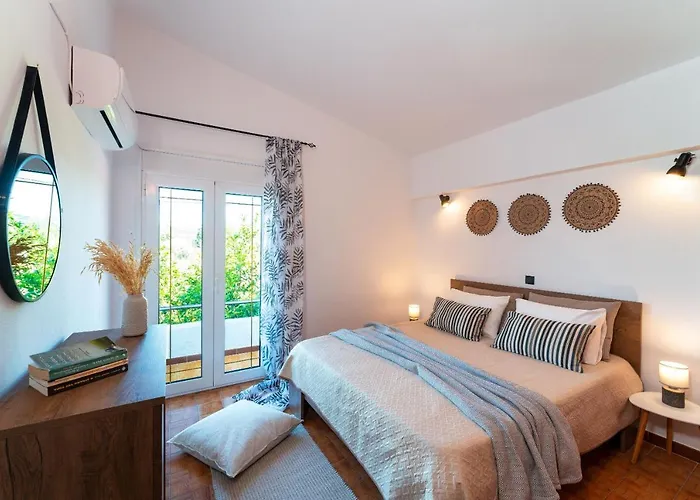 Ixian Bliss Pool 别墅 *