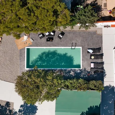 Ixian Bliss Pool Ialysos (Rhodes)