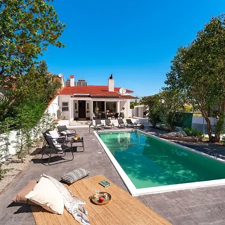 Ixian Bliss Pool *