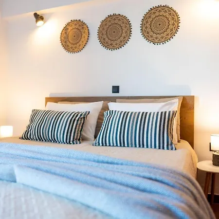 Ixian Bliss Pool イアリソス